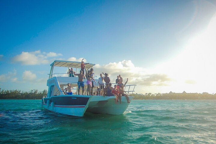 4-Hour Boat Party from Uvero Alto - Photo 1 of 6